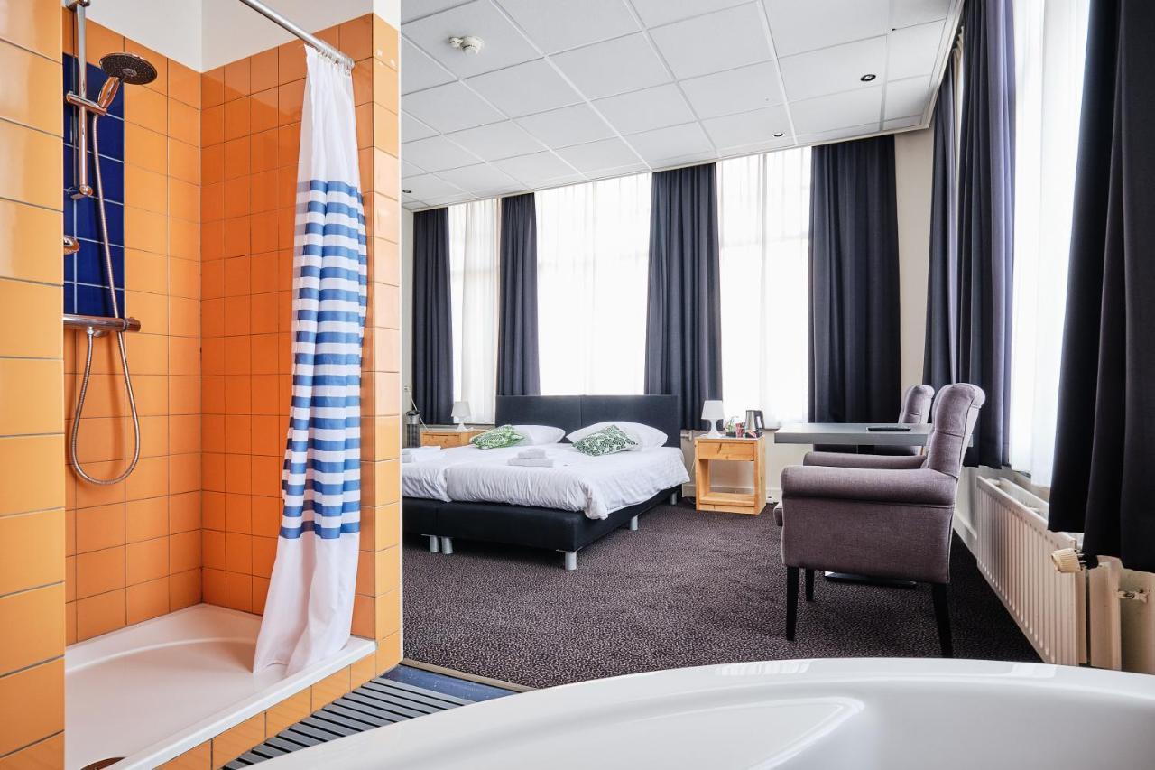 Hotel De Tolkamer Bagian luar foto